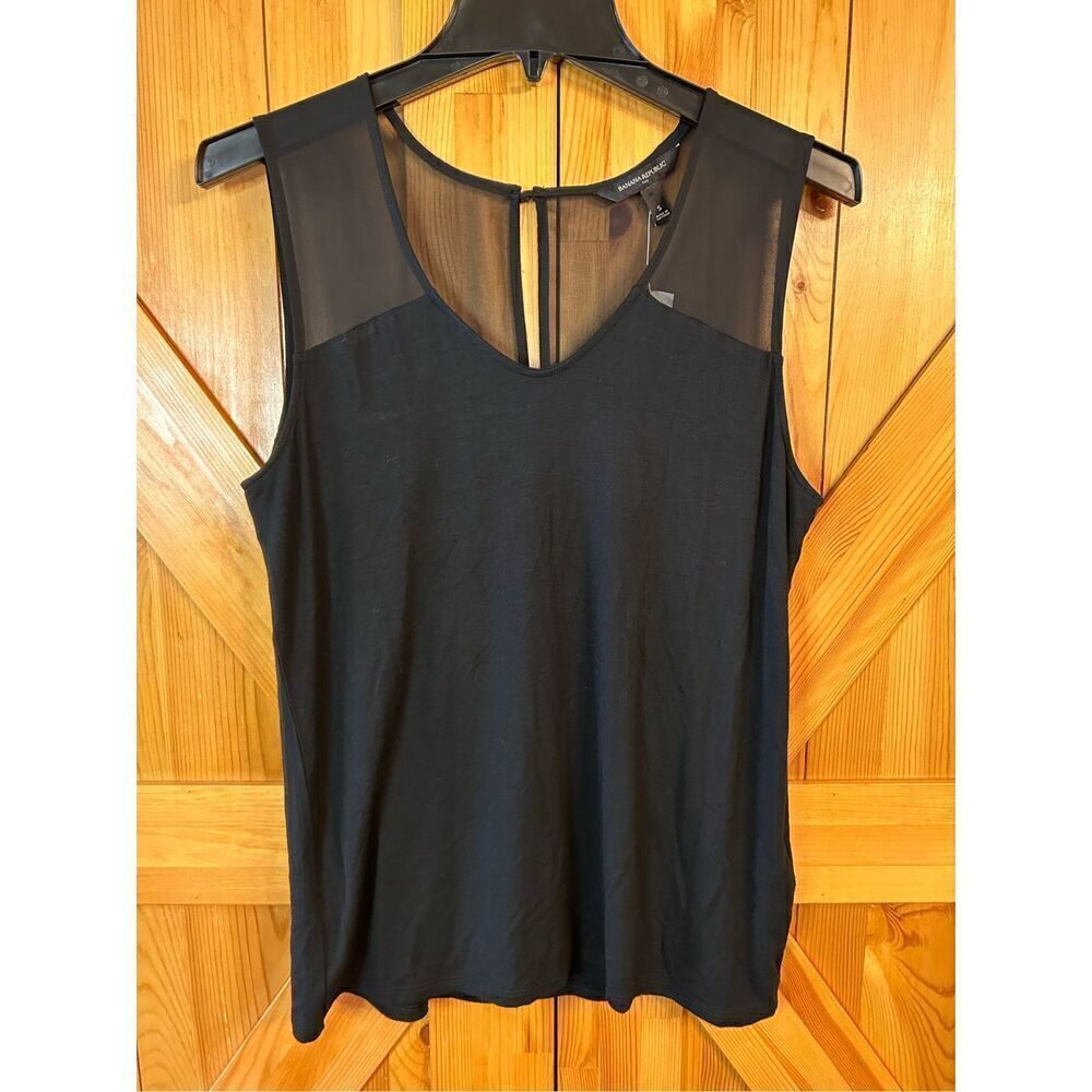 Banana Republic Tank Top Size Small Black V Neck Keyhole Back Shirt Pullover nwt